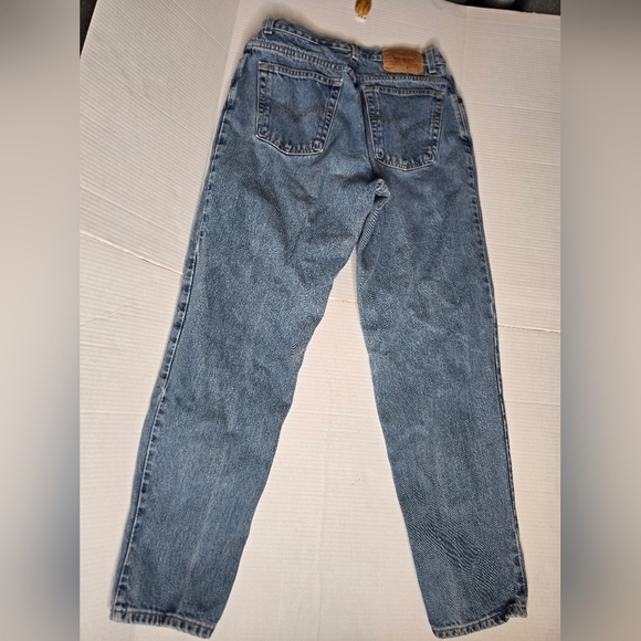 Vintage Levi's 550 Jeans - Picture 3 of 3